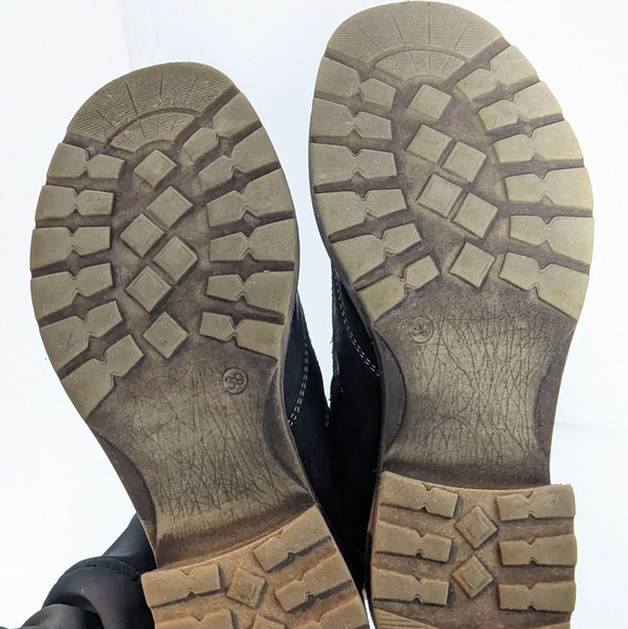 Vintage leather ankle boots - Picture 14 of 16